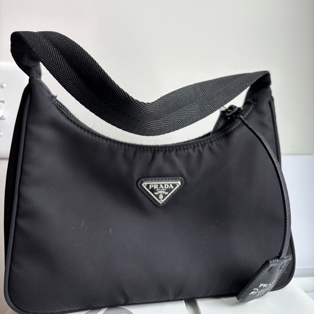 Prada Re-Edition 2000 - Picture 7 of 12